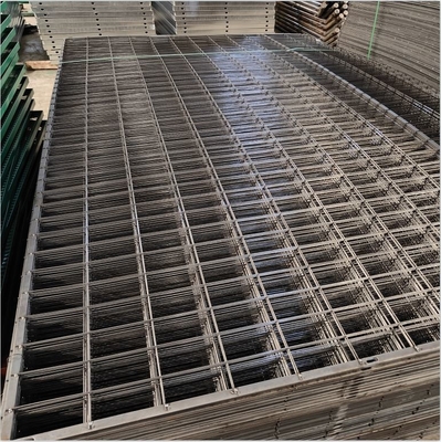 Hebei  Yuanmai 3mm Welded Mesh Fencing Heat Treated Bridge Fencing Net