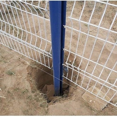 Galvanized electrostatic spray or PVC dipped coating SHS  post welded mesh fence