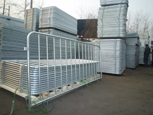Galvanized crowd control barrier stainless steel fence panel temporary Tubular fencing