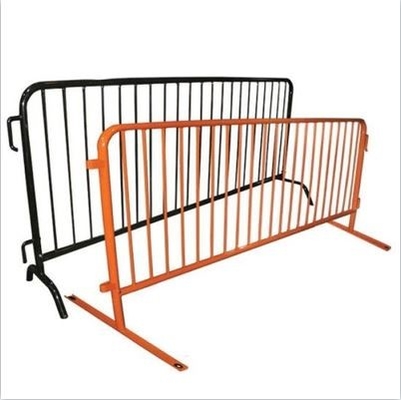 48mm O.D Metal Heavy Duty OEM ODM Steel Barricades Crowd Control 1.5mm Temporary Pedestrian Barriers